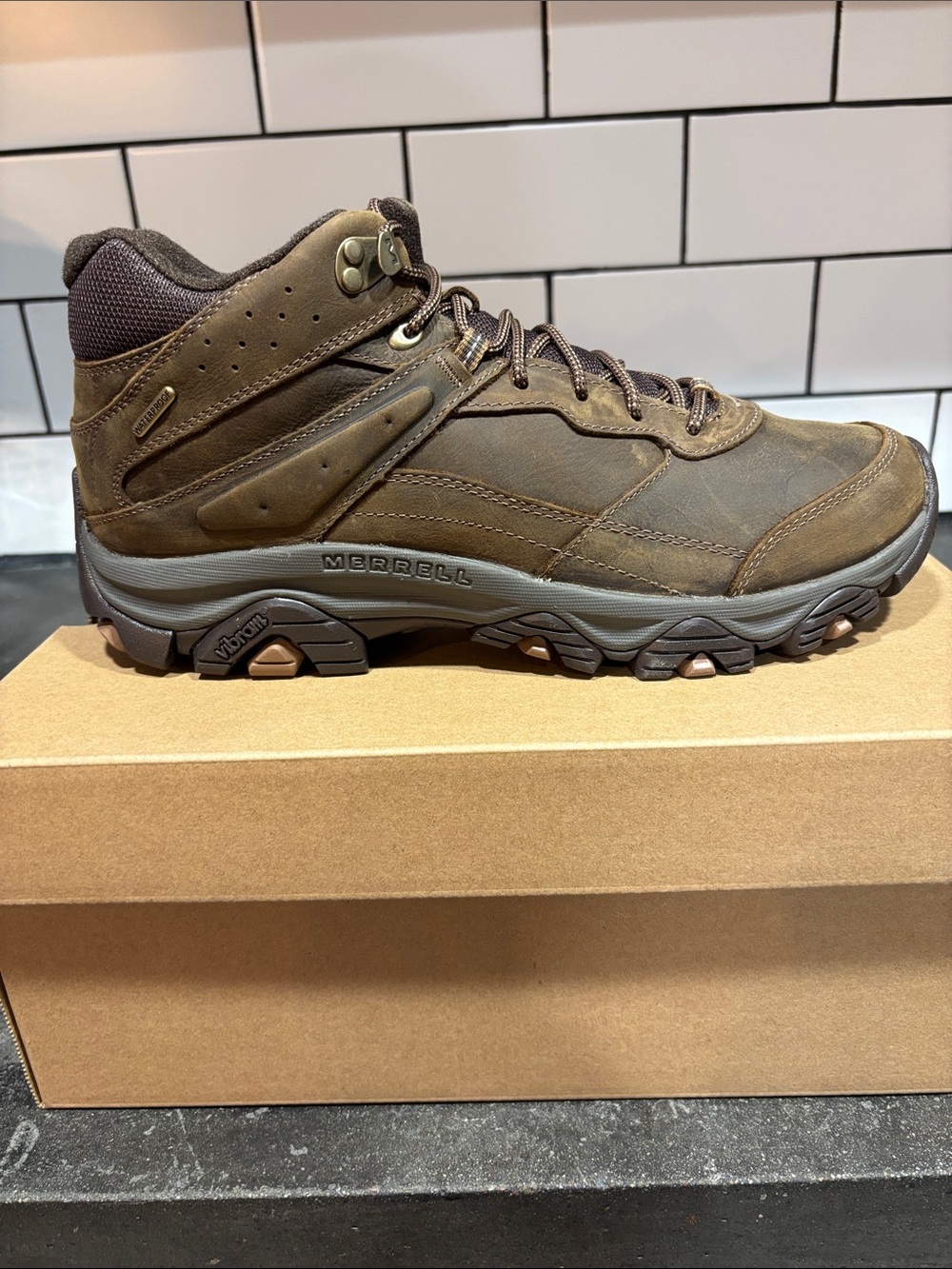 Merrell Brown Men's Waterproof Trail Mid-Height Boot